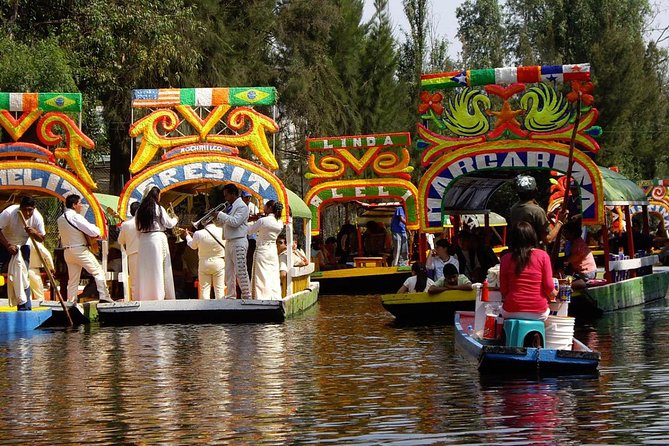 Frida Kahlo's House, Coyoacan and Xochimilco - All Day Tour - Casa Azul: the reason most people choose this day