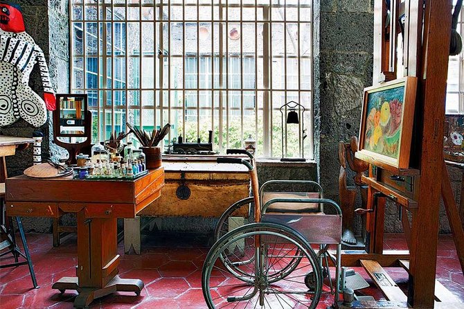 Frida Kahlo Tour with Admission Tickets - What happens during the two-hour visit