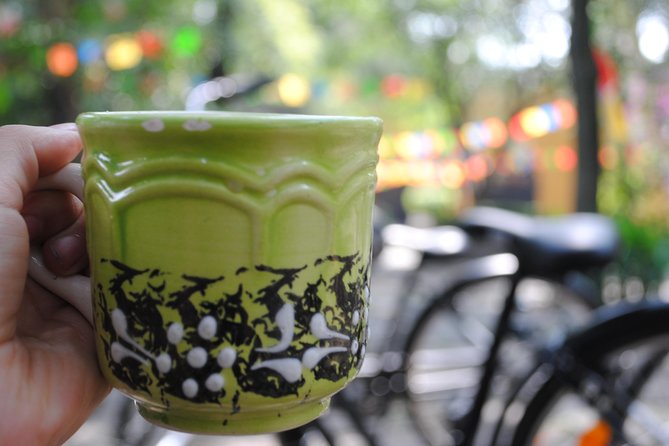 Frida Kahlo VIP [Museum Tickets Included] Bike, Markets & Churros - Arriving at Casa Azul with tickets in hand