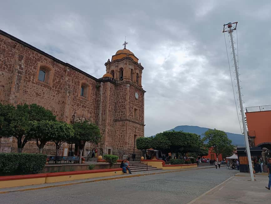 From Guadalajara: Tequila Town and Cantaritos El Guero - Tequila Don Cayo and the five-drink tasting