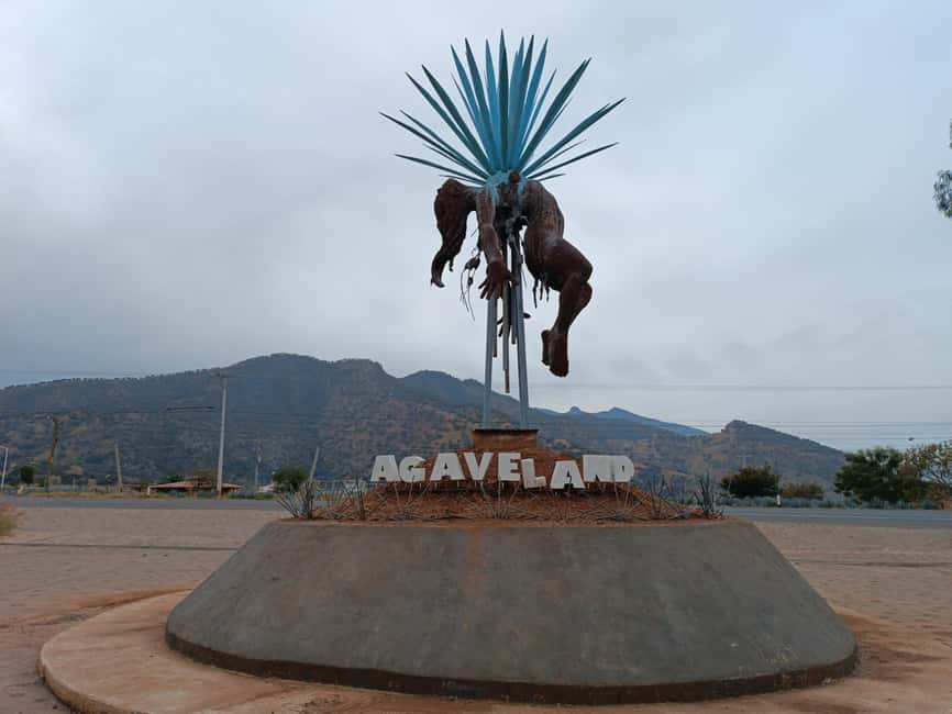 From Guadalajara: Tequila Town and Cantaritos El Guero - Guides, translation, and the English question