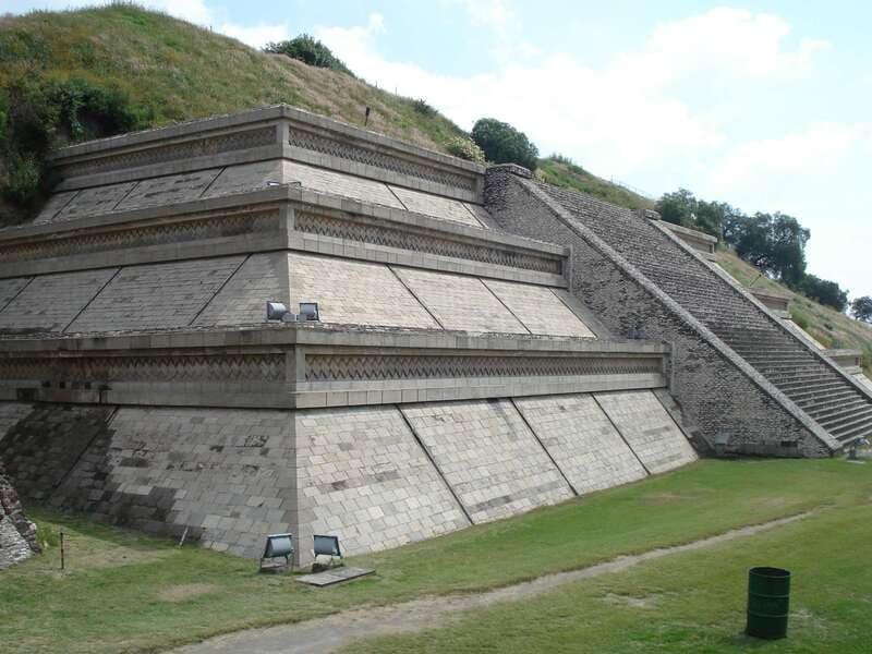 From Mexico City: Cholula Pyramid & Puebla Small Group Tour - Santa María Tonantzintla and the meeting of two traditions