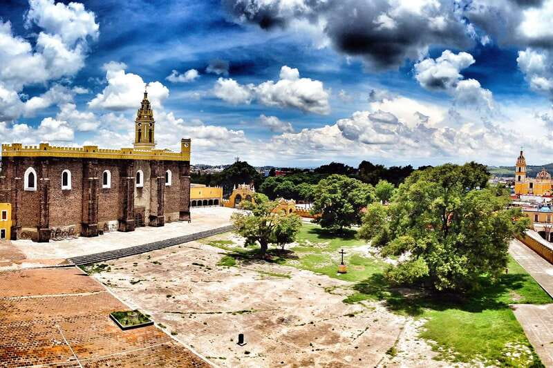 From Mexico City: Puebla and Cholula Day Tour - Lunch, comfort, and the return to Mexico City