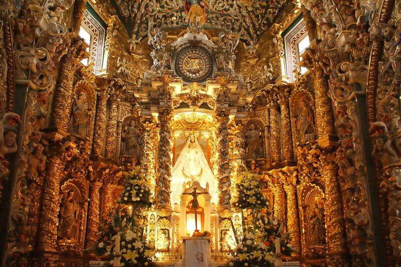 From Mexico City: Puebla and Cholula Day Tour - Guide quality and the bilingual format