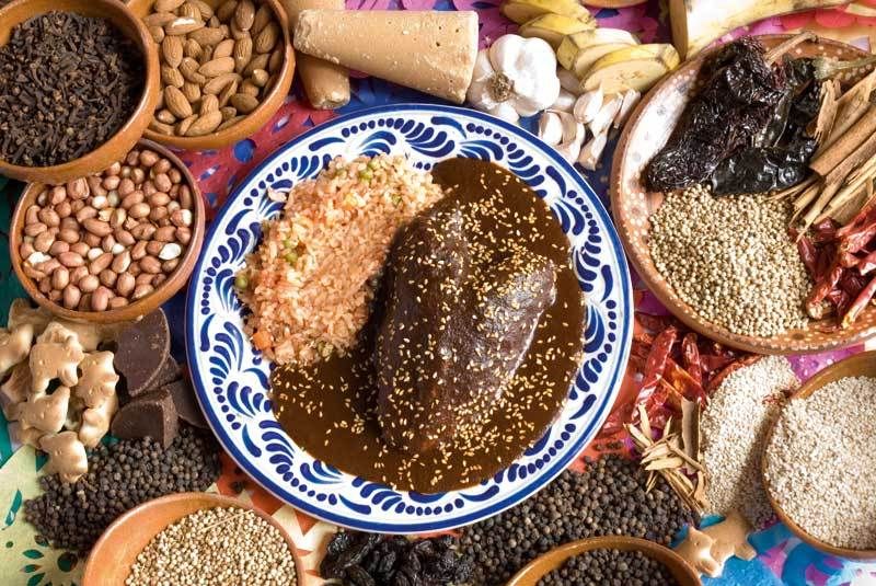 From Mexico City: Puebla, Cholula and Tonantzintla Day Trip - What to eat in Puebla
