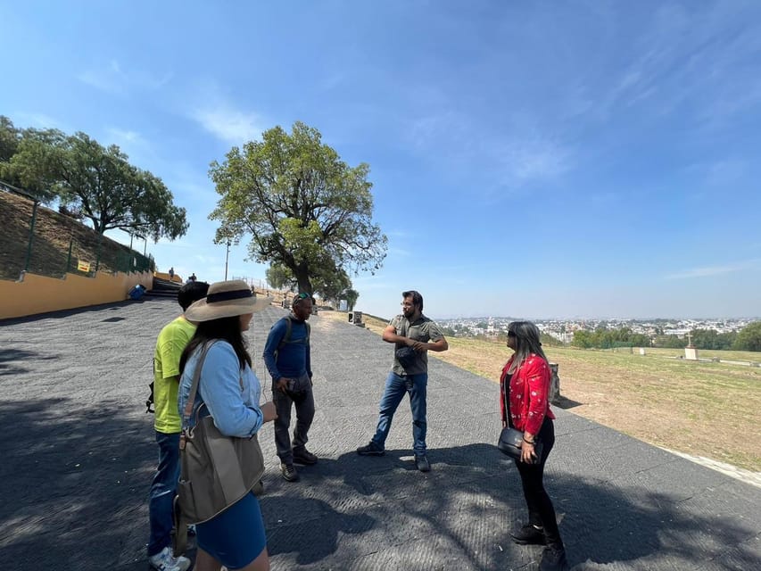 From Puebla: Guided Tour of Cholula - Which guide should you request?