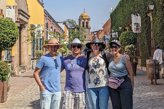 Full Day in Tequila with Tasting and party in Cantaritos - At Tequila Selecto de Amatitán, seven tastings and a working process