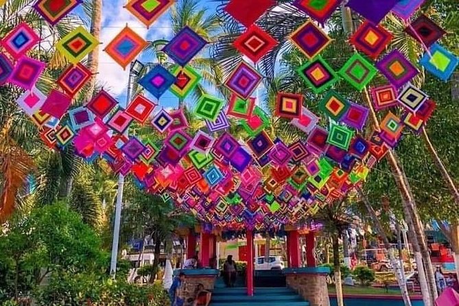 Full-Day Sayulita and San Pancho from Puerto Vallarta - Exploring Sayulita beyond the sand