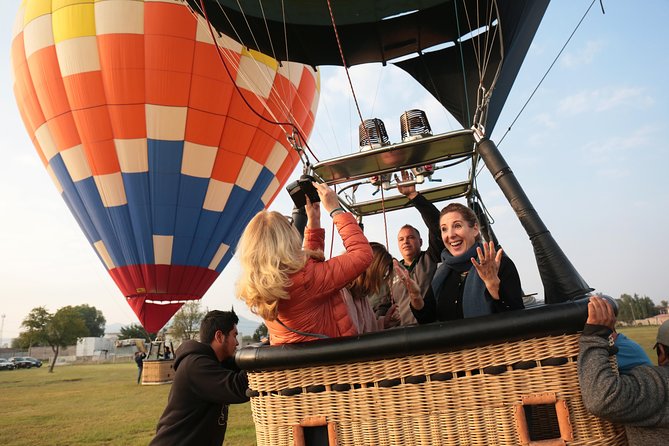 Full-Day Teotihuacan Hot Air Balloon Tour from Mexico City Including Transport - Why Teotihuacan looks different from a balloon