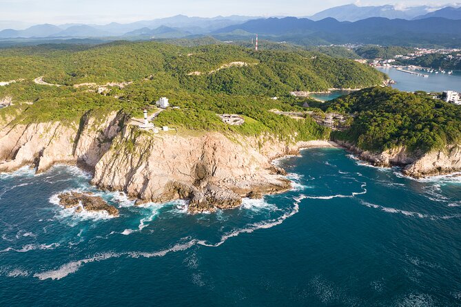 Full Day Tour of the Bays of Huatulco - Órgano and Maguey, two very different bays