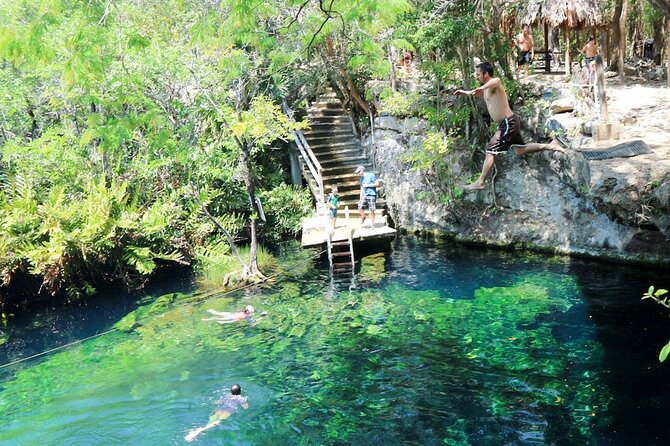 Full Day Tour to the Best of Holbox - Yalahau Lagoon and the Ojo de Agua swim
