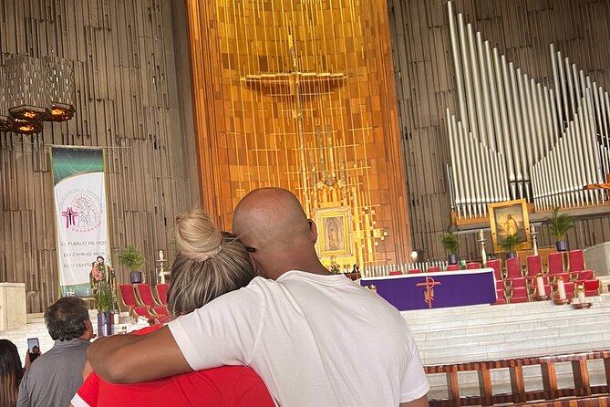 Full Visit of the Virgin of Guadalupe's village in private tour - Public bus transfers and timing