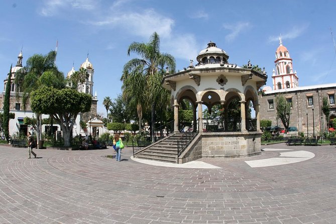 Guadalajara and Tlaquepaque City Sightseeing Tour - Tlaquepaque gives the tour its slower second act