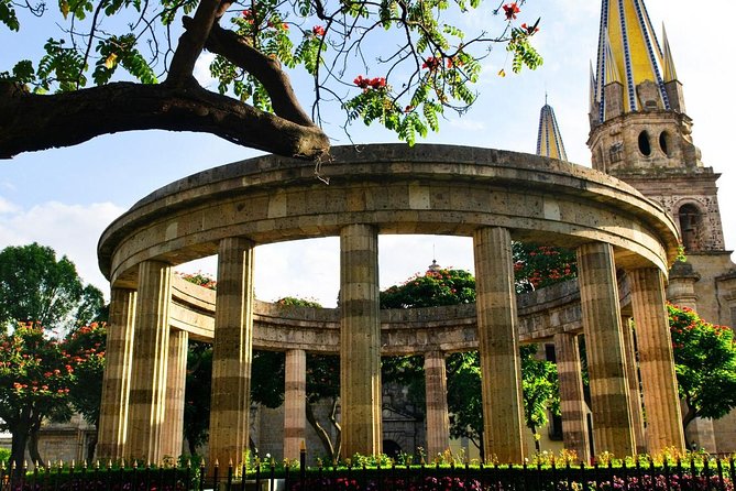 Guadalajara and Tlaquepaque City Sightseeing Tour - Who should book this day out?