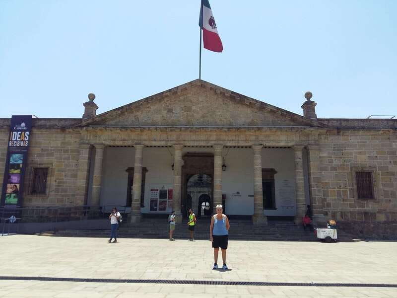 Guadalajara: Culture, Architecture, and Market Walking Tour - Teatro Degollado and the route to Cabañas