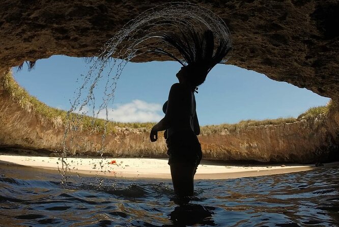 Guaranteed Hidden Beach • Small Group Tour • Punta Mita - Prepare for the water, sun, and island rules