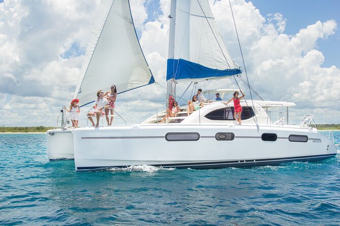 Half-Day Luxury Sailing Experience in Tulum with Open Bar - Weather changes and the importance of communication