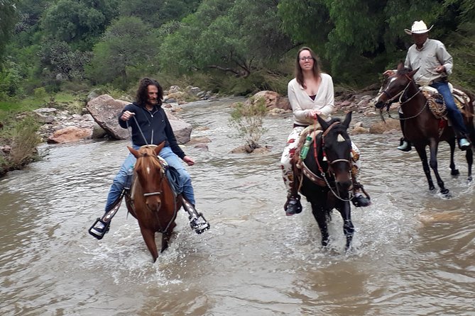 Half Day Trail Riding in San Miguel de Allende - Clothing, water, and the helmet question