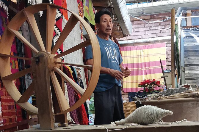Hierve el Agua Guided Full Day Tour in Oaxaca - Teotitlán del Valle and the work behind a wool rug