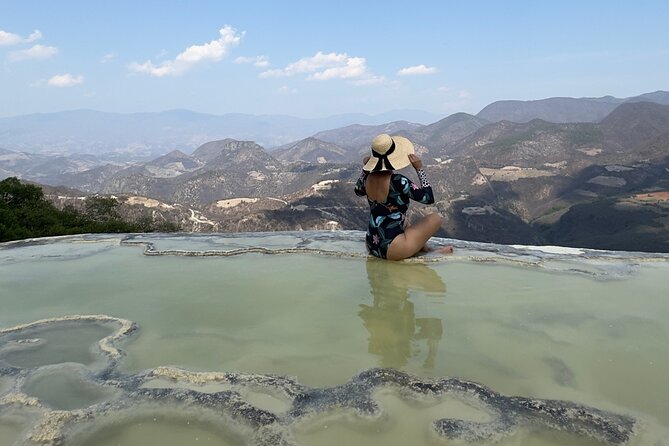 Hierve el agua half day tour - Three hours among the pools and cliffs