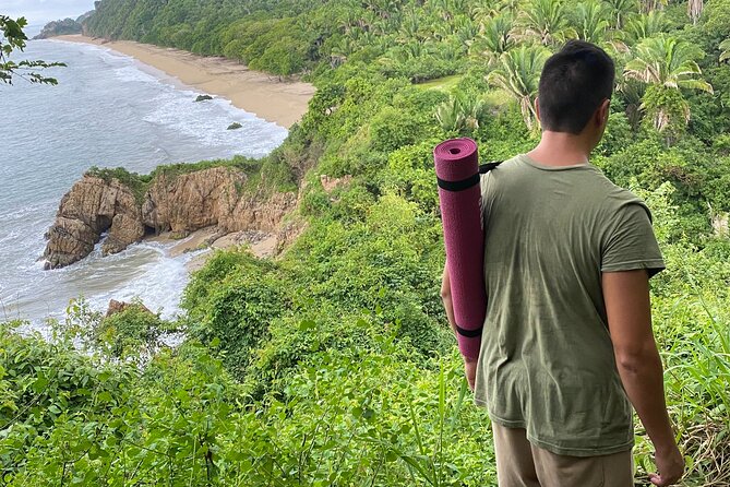 Hike and Yoga Jungle Experience in Mexico - Yoga beside the Pacific