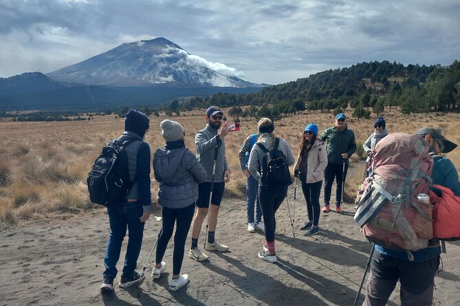 Hiking Excursion to the Iztaccíhuatl Volcano from Puebla - What the guides add to the day
