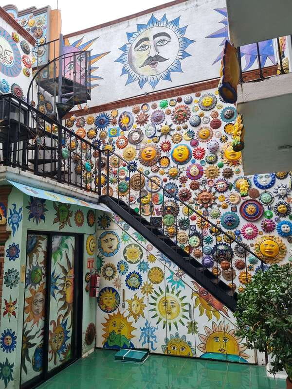 Historical & Cultural Walking Tour of San Miguel de Allende - Art and education at El Nigromante