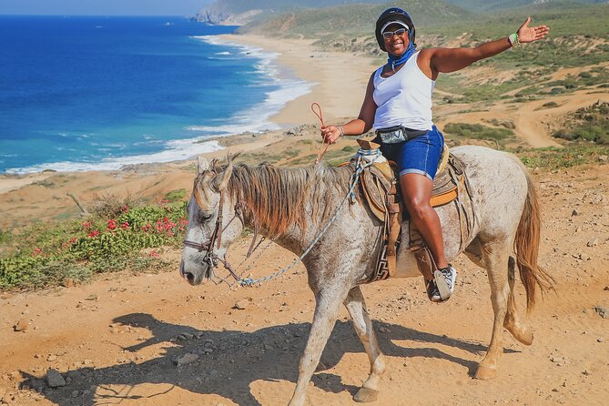 Horseback Riding Beach and Desert in Cabo - Clothing, safety, and useful packing advice