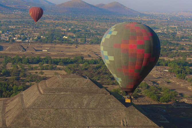 Hot Air Balloon Flight with Cave Breakfast - The cave toast and flight certificate