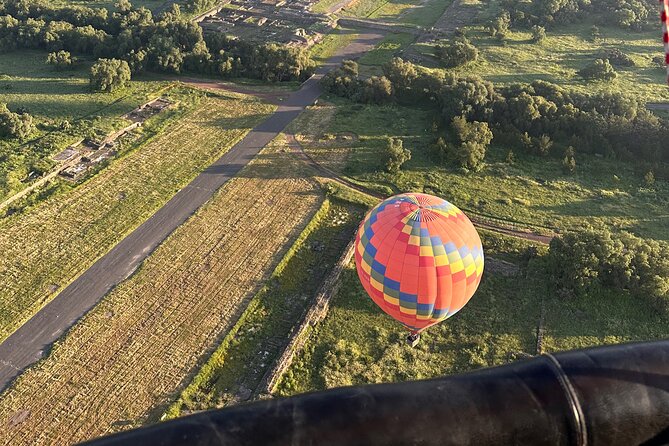 Hot Air Balloon Flight with Cave Breakfast - Who will enjoy this morning most