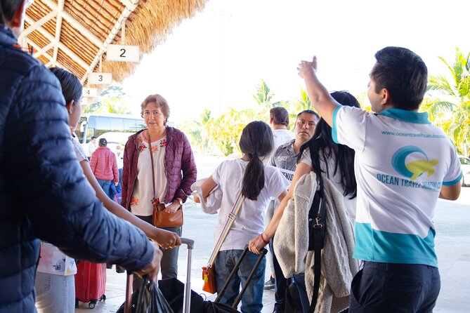 Huatulco Airport: Round-Trip Transfer to Huatulco Hotels - Booking Advice for a Smooth Arrival
