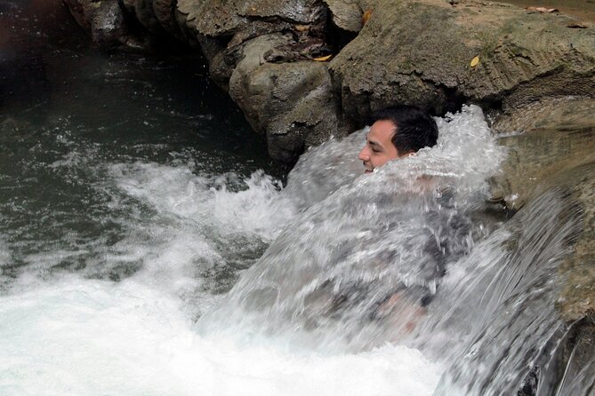 Huatulco's Mountain Waterfalls - A meal at the farming community