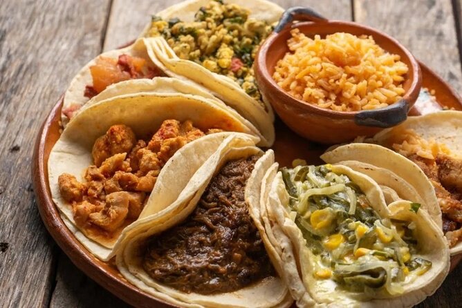 Huatulco Walking Food Tour - What the food stops can include