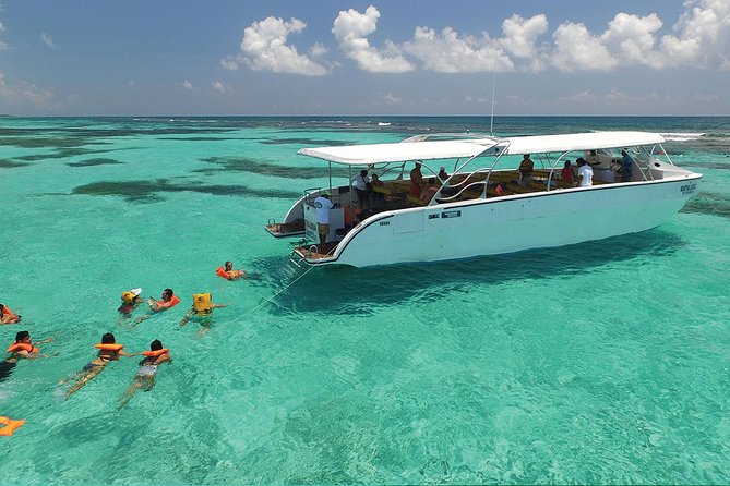 Isla Contoy and Isla Mujeres Tour with Snorkeling from Cancun - The ride home becomes a floating party