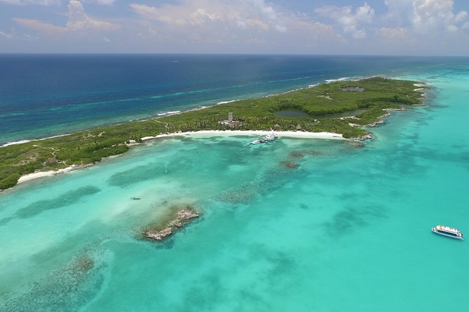 Isla Contoy Eco Adventure - Beach time, lunch, and the island’s limits
