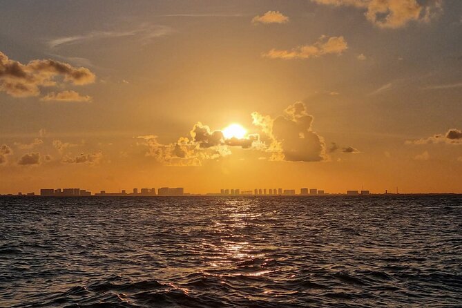 Isla Mujeres, Cancún Private Sunset Trip - What $450 buys your group