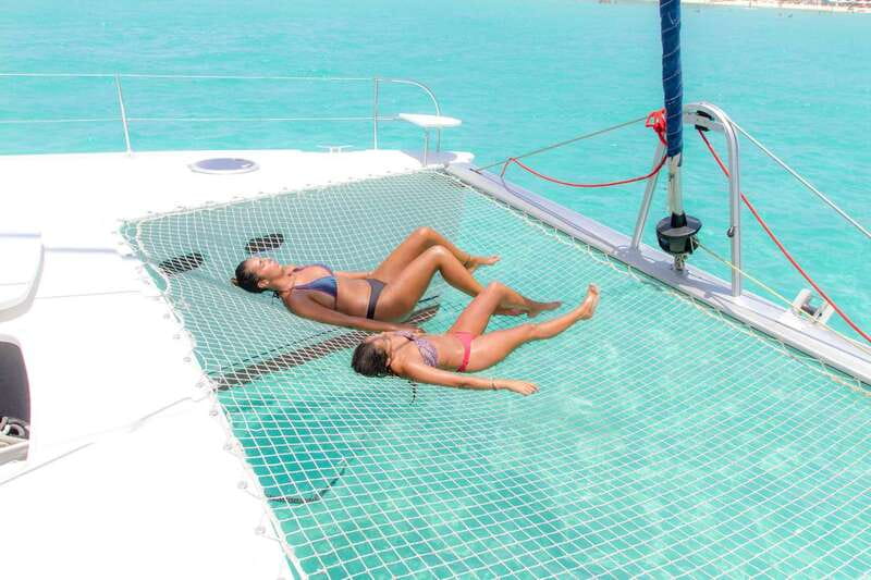 Isla Mujeres: Catamaran with Open Bar, Snorkeling and Lunch - What to pack and what to budget
