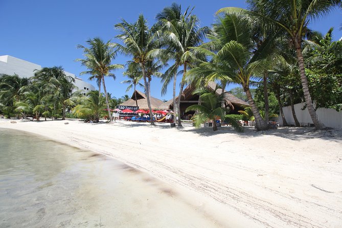 Isla Mujeres luxury catamaran with premium open bar and lunch - Pickup, timing, and the $125 value