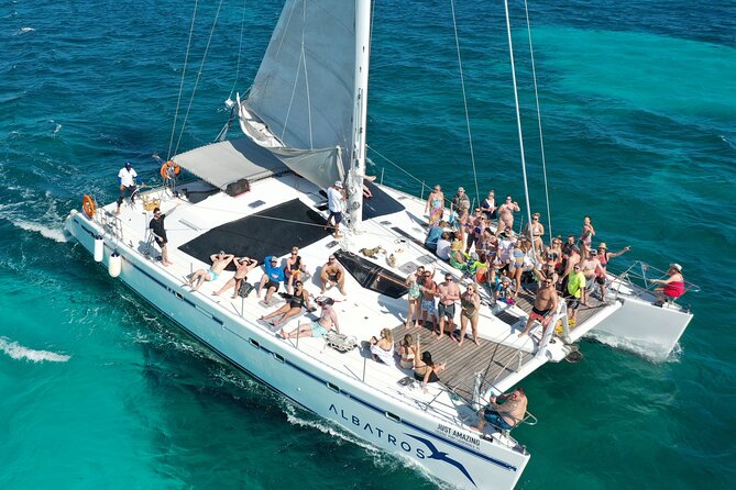 Isla Mujeres Plus by Albatros Catamarans - Punta Sur and the beach-club stop