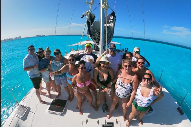 Isla Mujeres Premium Catamaran Tour with transportation from Playa del Carmen - The return trip and the real length of the day