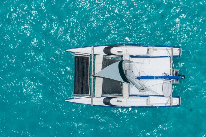 Isla Mujeres Premium Tour in Private Catamaran with Lunch - Who will enjoy this day most