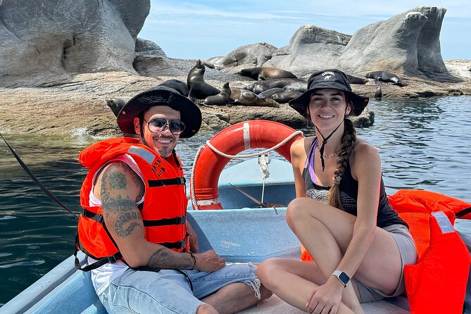 Island Tour with Snorkeling and Picnic - Snorkeling in changing water conditions