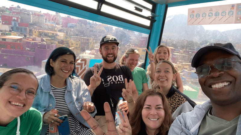 Iztapalapa: Cable Car Tour and Urban Art From the Heights - Why the Cablebús changes your view of Mexico City