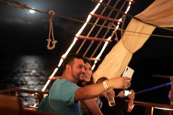 Jolly Roger Pirate Show and Dinner in Cancun - Is $136 a fair price?