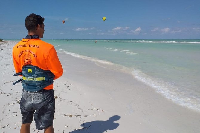 Kitesurfing lessons in Isla Holbox - Is $328.58 a fair price?