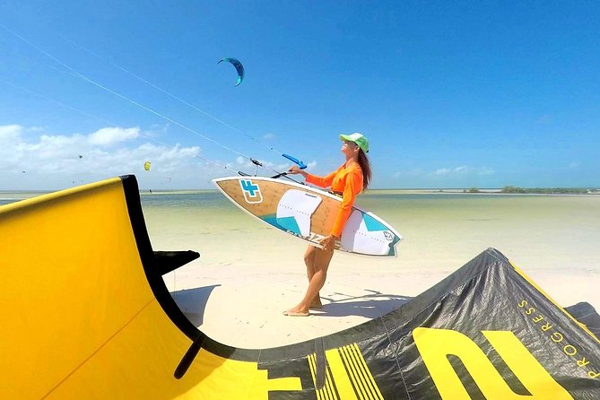 Kitesurfing lessons in Isla Holbox - Choosing between Las Nubes and Punta Mosquito