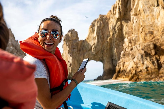 Land's End Tour Basic - Pelican Rock and San Andres Cave