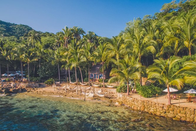 Las Caletas Beach & Adventure Park with buffet lunch and open bar - How much value do you get for $159?