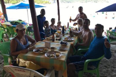 Las Gatas Kayaking and Snorkeling Tour