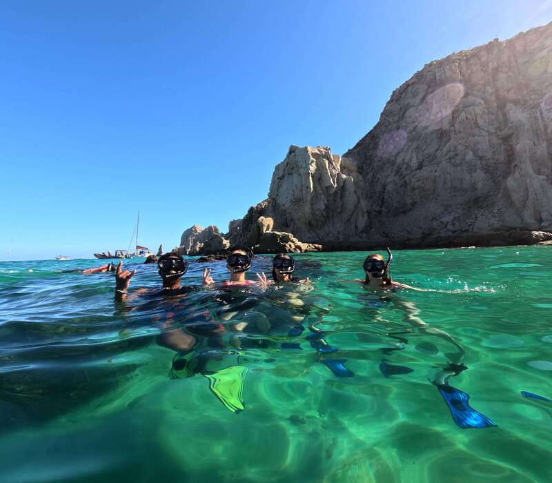 Los Cabos Arch & Lover’s Beach Tour + Snorkeling Tour - A quick water taxi to Land’s End
